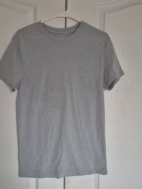Goodfellow & Co Light Gray Short-Sleeve Crew Tee